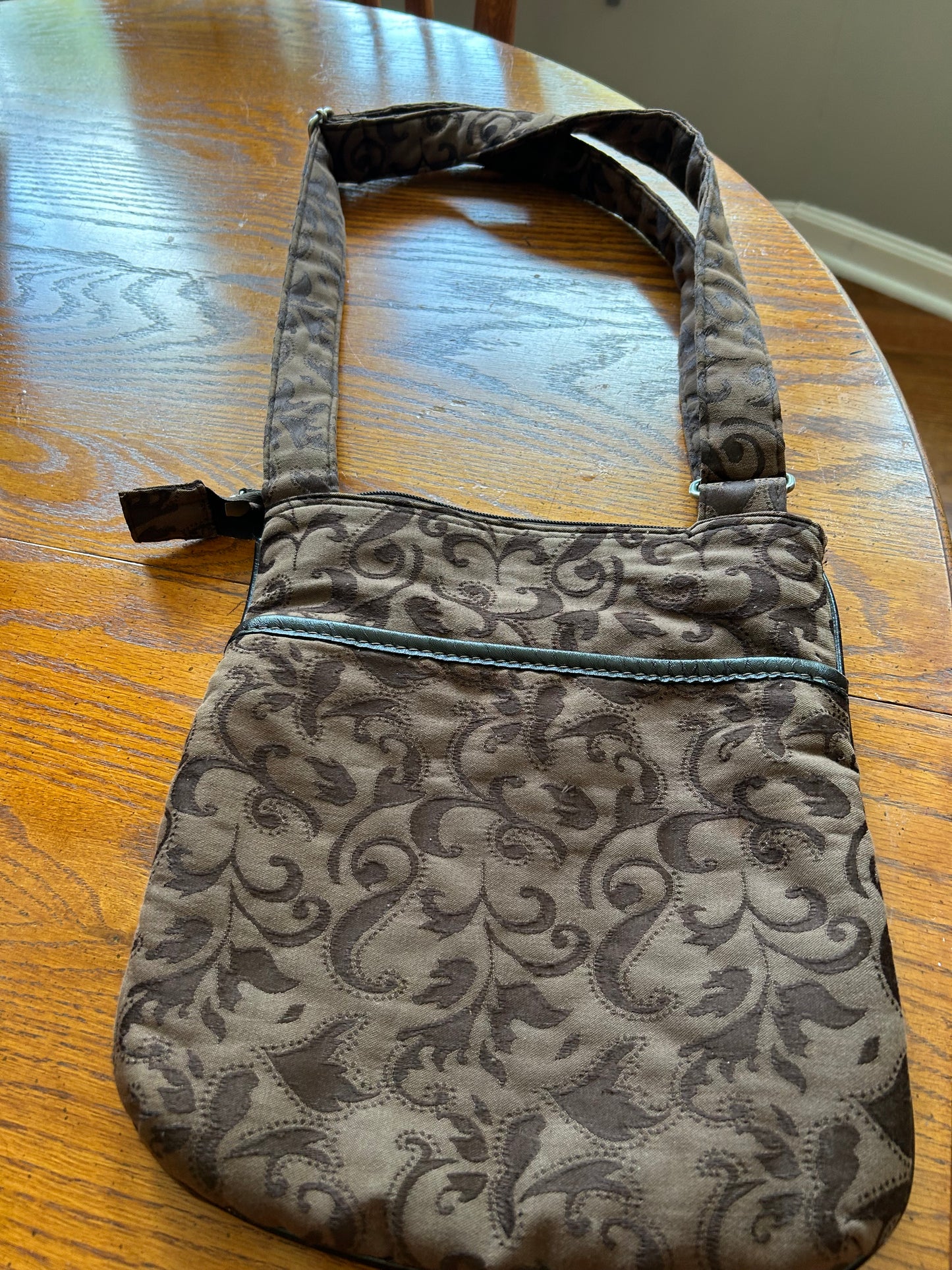 Thirty One Brown Jacquard Crossbody Purse