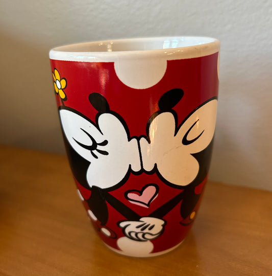 Disney Minnie and Mickey Mouse Kissing,Red with White Polka Dots 12oz Coffee Mug