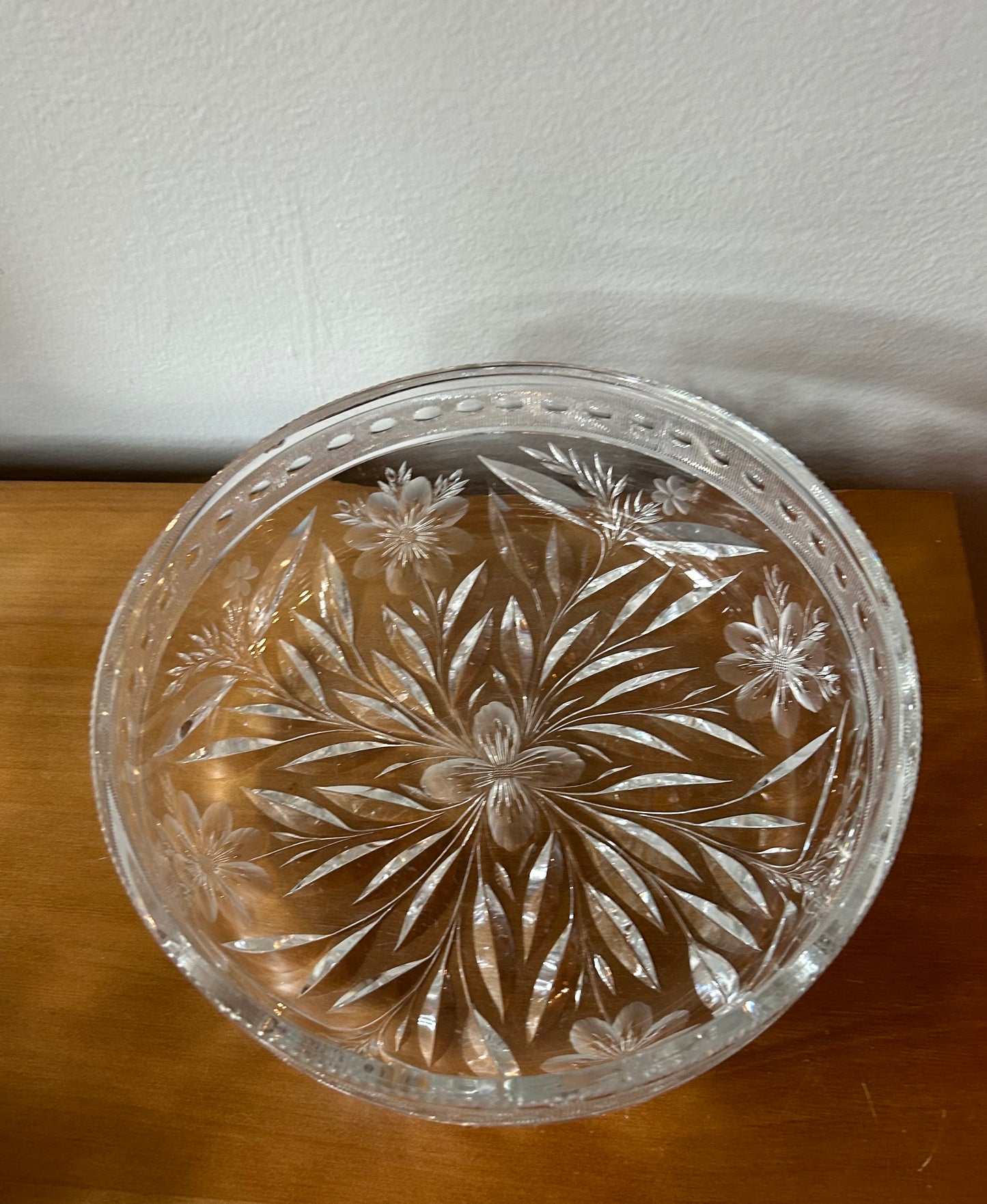 American Brilliant Period Cut Glass bowl ABP Antique Floral WHEEL CUT