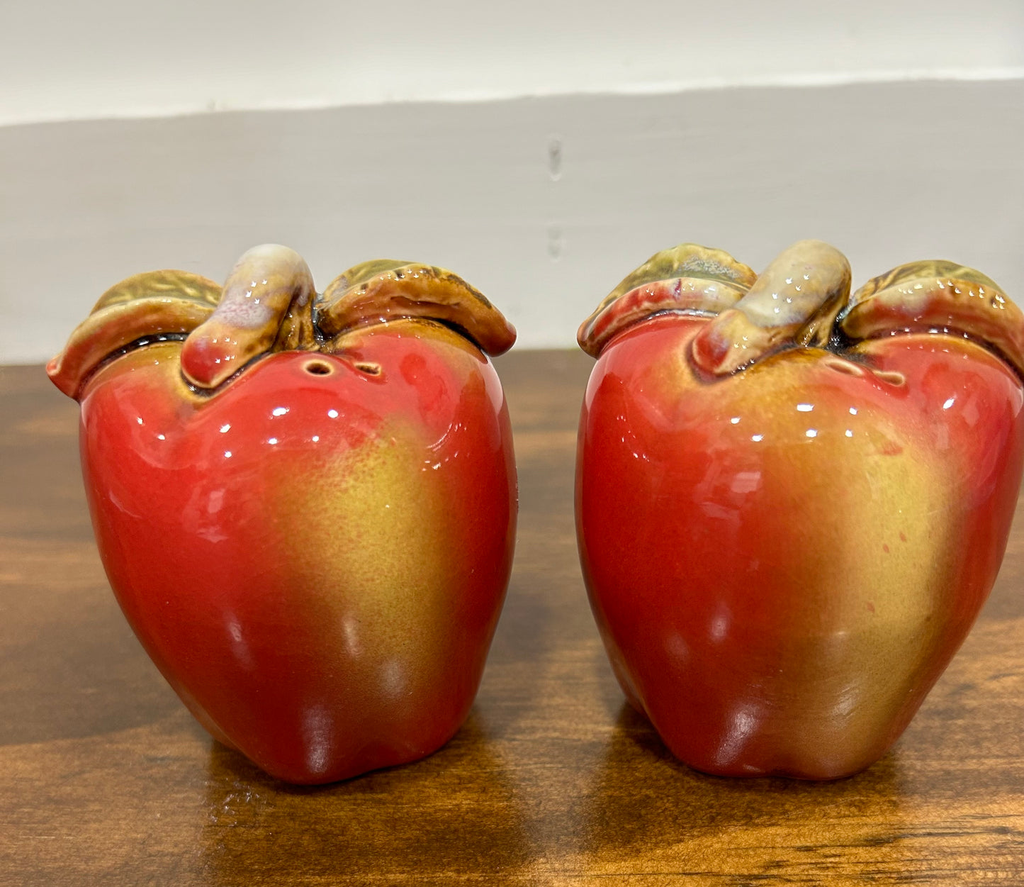 Ceramic Apple Salt And Pepper Shakers with Stoppers