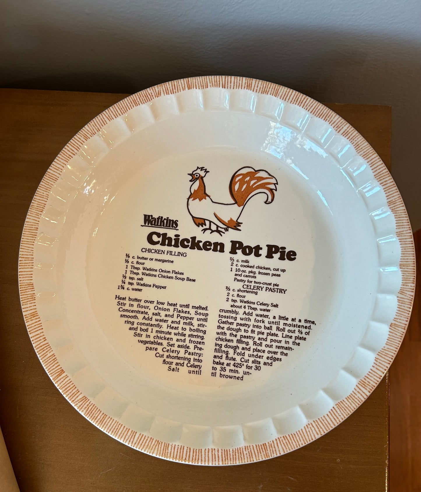 Vintage Watkins 11” Ceramic CHICKEN POT PIE Plate Deep Dish w/Recipe #6295