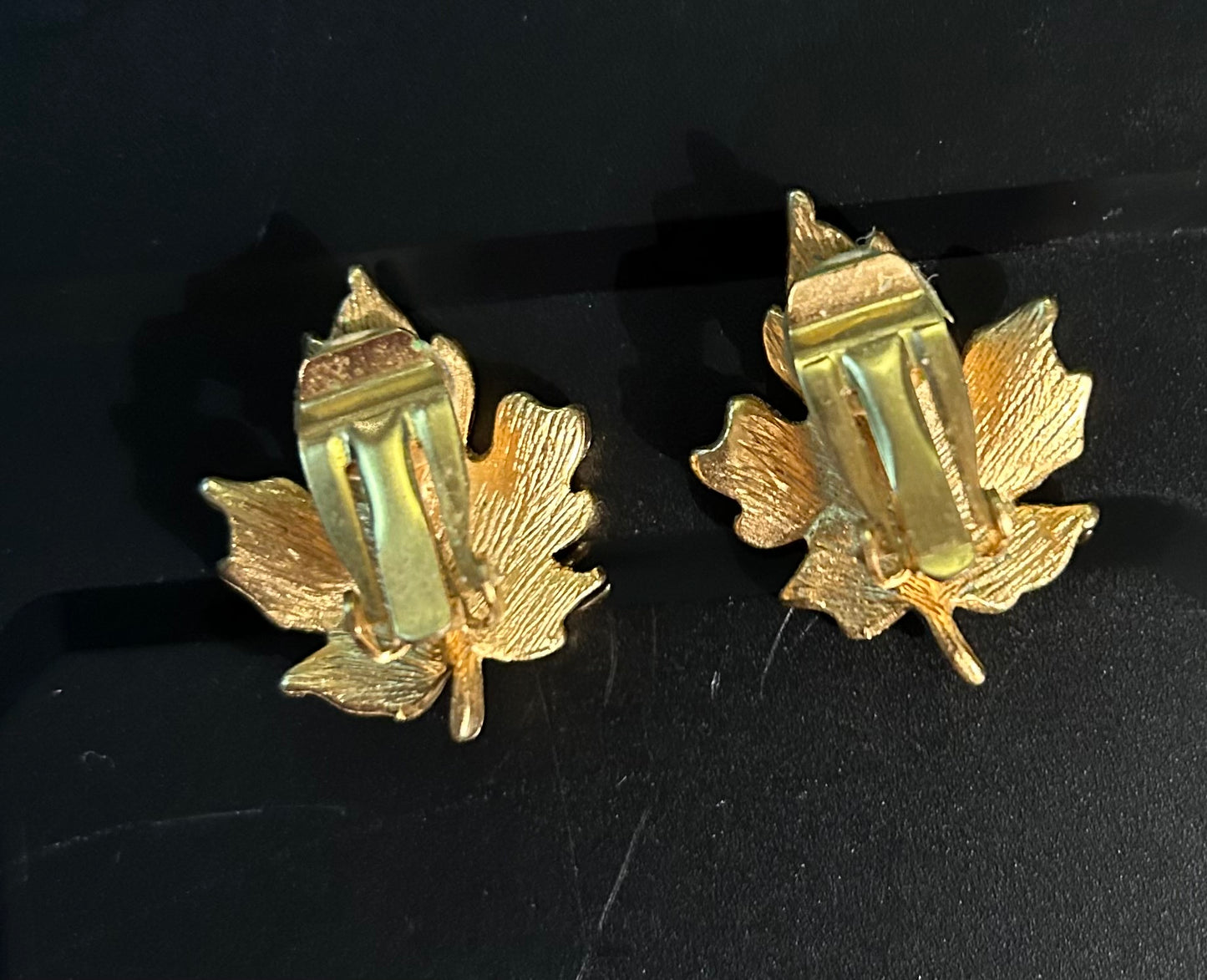 Vintage Maple Leaf Gold- tone Clip-on Earrings