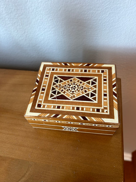 Wood Mosaic Trinket/Jewelry Box 4 1/2 x 3 1/4 Inches