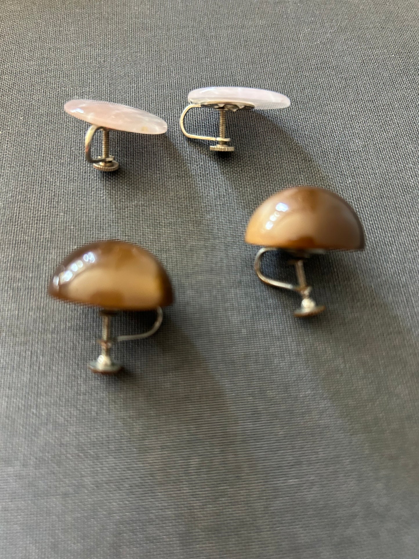 Vintage Screw-back Earrings. 2 Pair