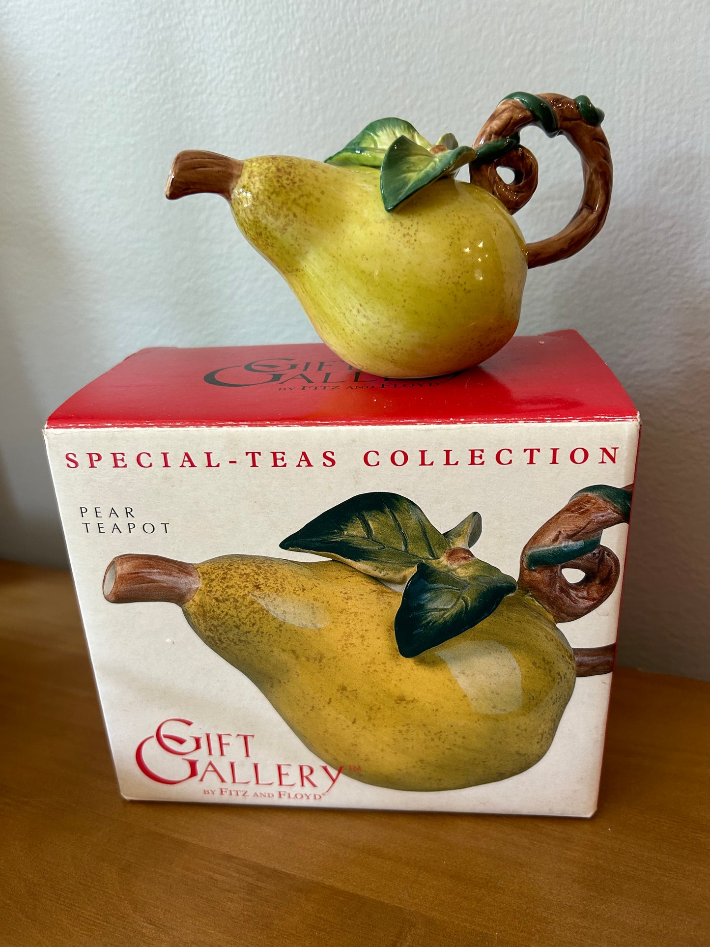 Fitz And Floyd Pear Shaped Miniature Teapot Gift Gallery 5.75"L 2.5"W 2.5"H